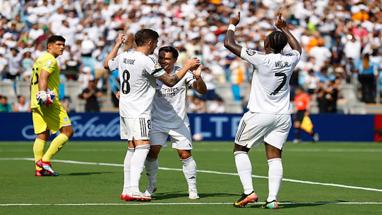 ريال مدريد يستضيف إلتشي في مواجهة حاسمة لتقليص الفارق بصدارة الدوري الإسباني